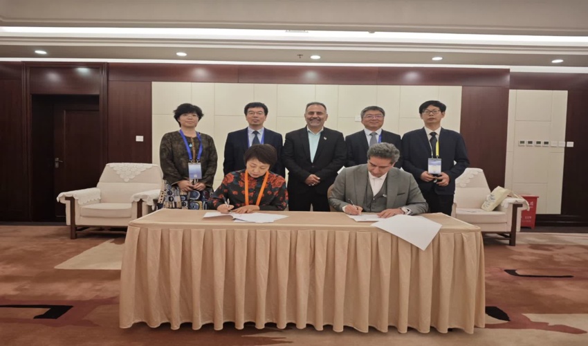 تفاهم نامه همکاری با مرکز بین المللی فرسایش و رسوب چین IRTCES امضا شد